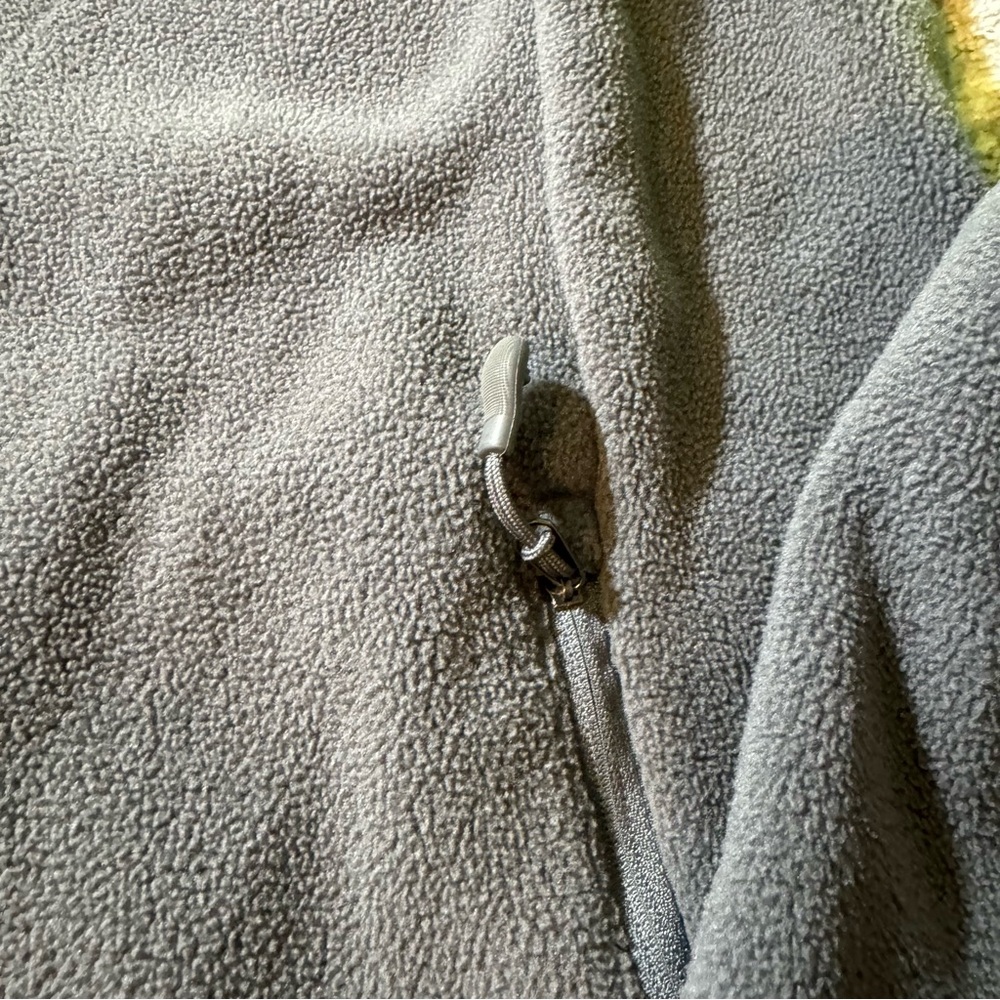 NEW BALANCE JACKET - Picture 2 of 8